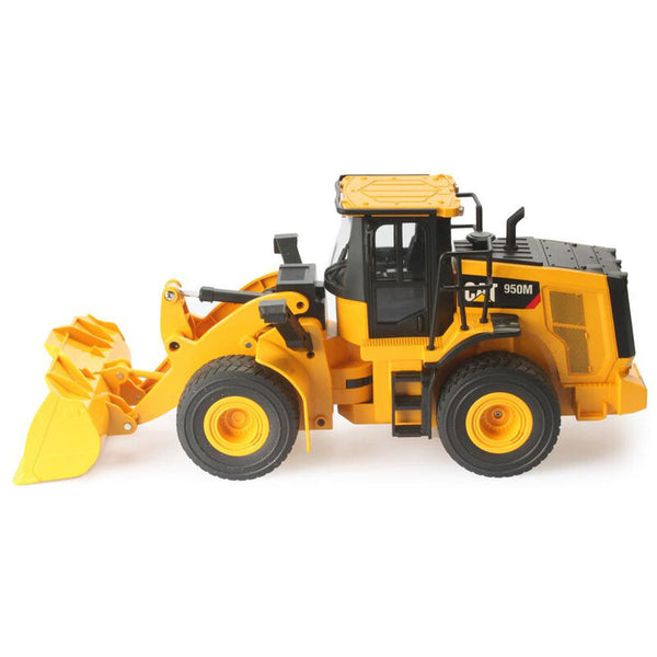 Diecast Masters 1/24 RC Caterpillar 950M Wheel Loader RTR