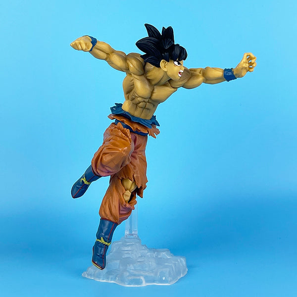 Dragon Ball Z Goku Fighting Pose Statue Figure