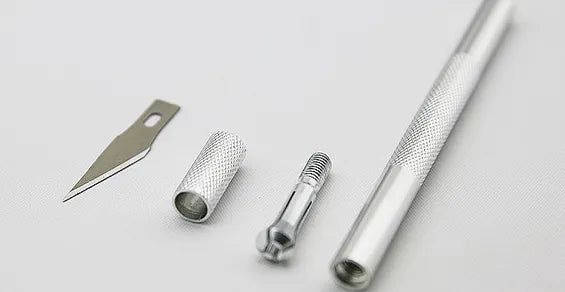 Aluminum Hobby Craft Knife With Spare Blades
