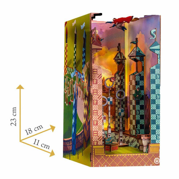 Tiny Adventures Book Nooks: Harry Potter - Quidditch Field