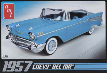 AMT 1957 Chevy Bel-Air Blue 1/25 Model Kit (Level 2)
