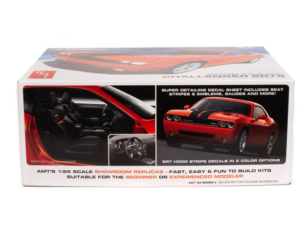 AMT 2008 Dodge Challenger SRT8 1/25 Model Kit (Level 2)