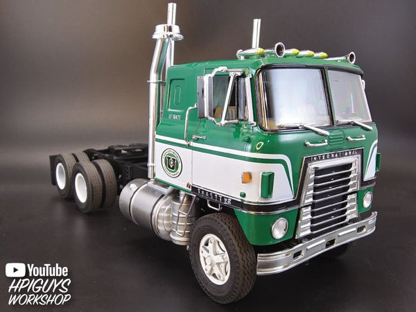 AMT International Transtar CO-4070A Semi Tractor 1/25 Model Kit