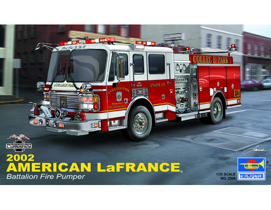 Trumpeter 1/25 2002 LaFrance Eagle Fire Pumper