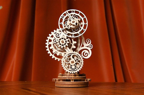 UGears Steampunk Clock - 43 pieces (Easy)